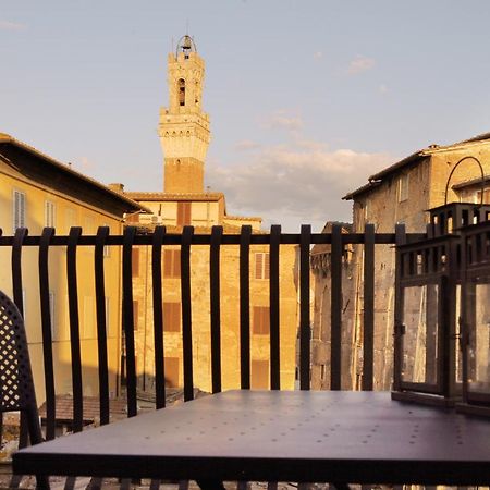 La Costarella - Central With Cozy Terrace Siena Exterior foto